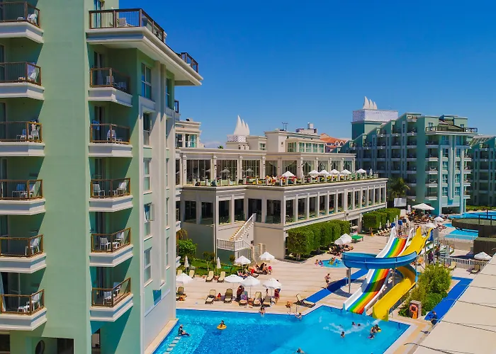 Royal Atlantis & 5* Сиде