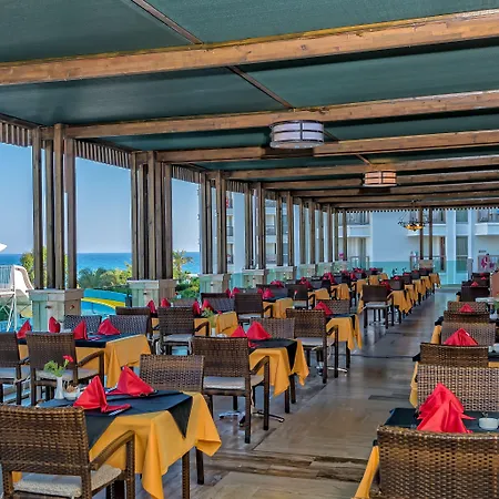 Royal Atlantis & 5* סייד