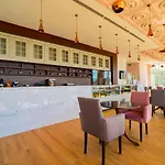 Hotel Royal Atlantis &