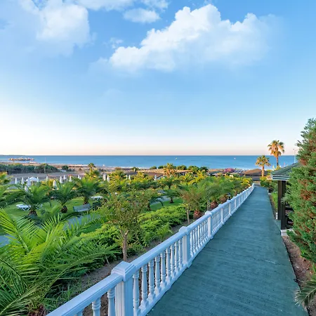 Royal Atlantis & 酒店