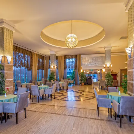 Royal Atlantis & Hotel 5*