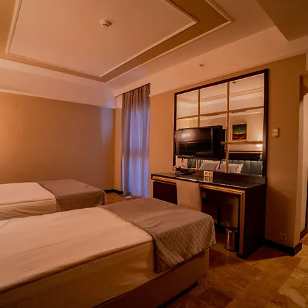 Royal Atlantis & Hotel 5*