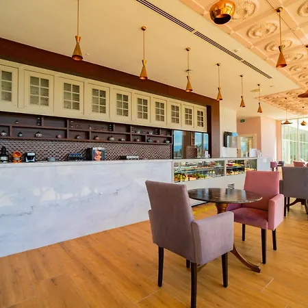 Hotel Royal Atlantis &