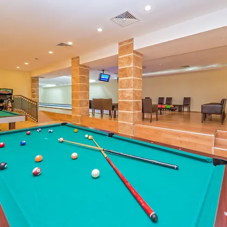 Royal Atlantis & Side