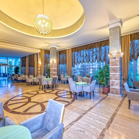 Hotel Royal Atlantis & 5*